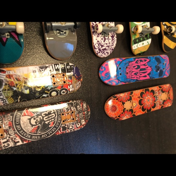 Tech Deck Finger Boards Set of 17 - Picture 6 of 6